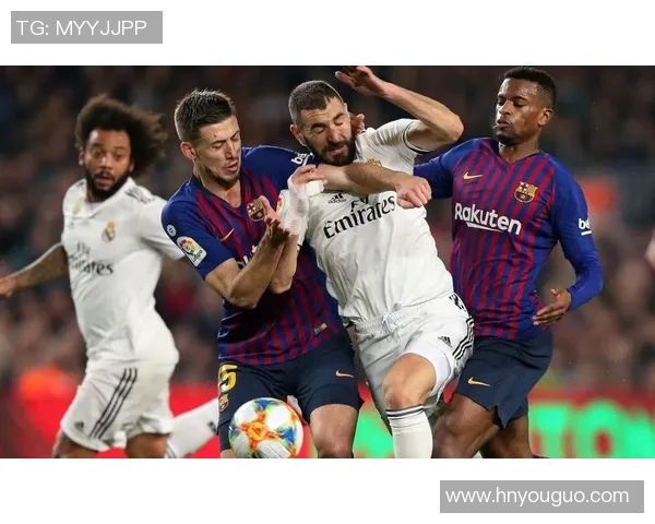 西甲第七轮巅峰对决巴塞罗那迎战皇家马德里激战即将开启